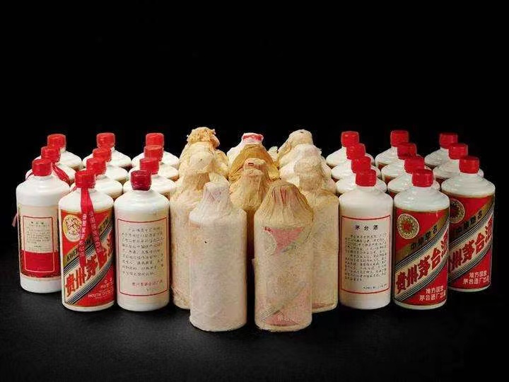 平桂老酒回收上门哪里回收(附近上门回收茅台酒）?